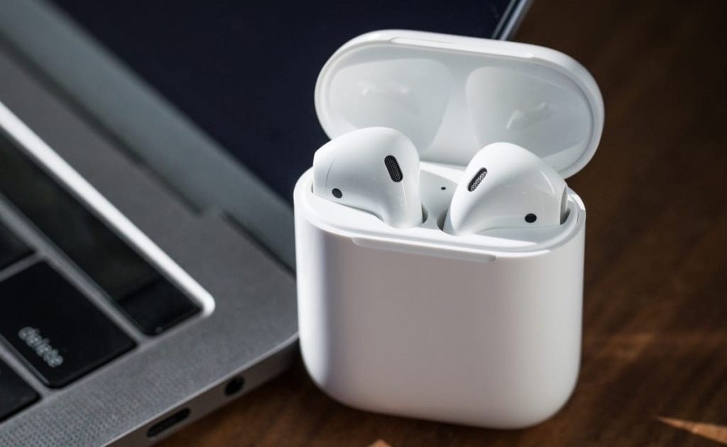 AirPods