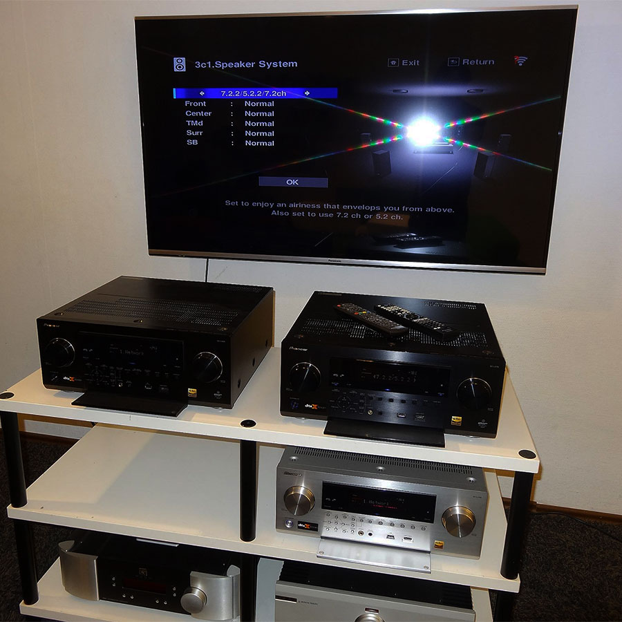 AV Receiver Stand